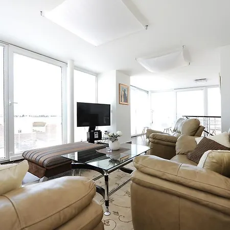 Apartamento Sunset Penthouse With Jacuzzi And Seaview
