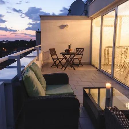 Apartamento Sunset Penthouse With Jacuzzi And Seaview Zadar