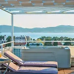 Sunset Penthouse With Jacuzzi And Seaview Апартаменты Задар